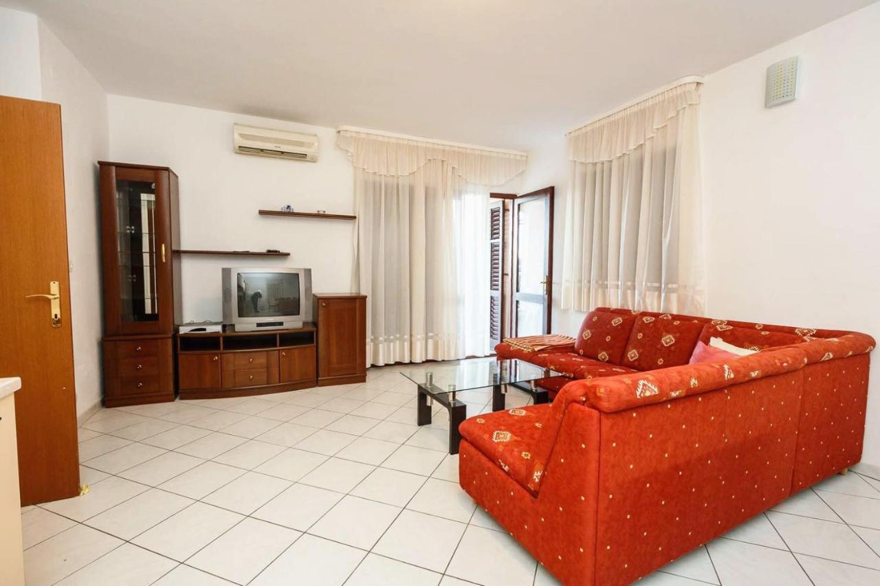 Apartments By The Sea Mastrinka, Ciovo - 4836 Trogir Exteriör bild